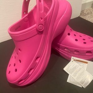 Hot Pink Bae Crocs, sz 10, NWT